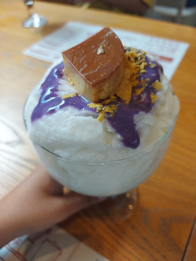 Halo-Halo