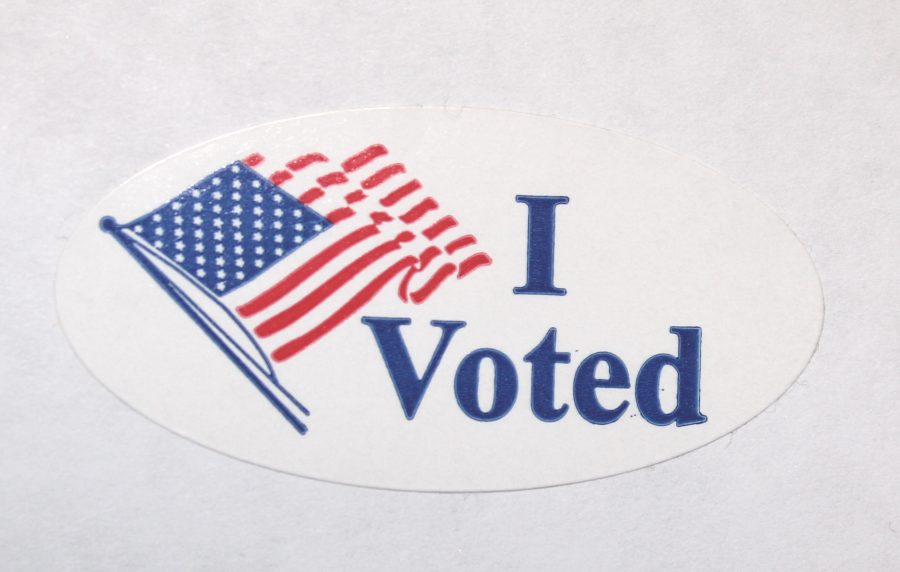 League of Women Voters helps local students register to vote