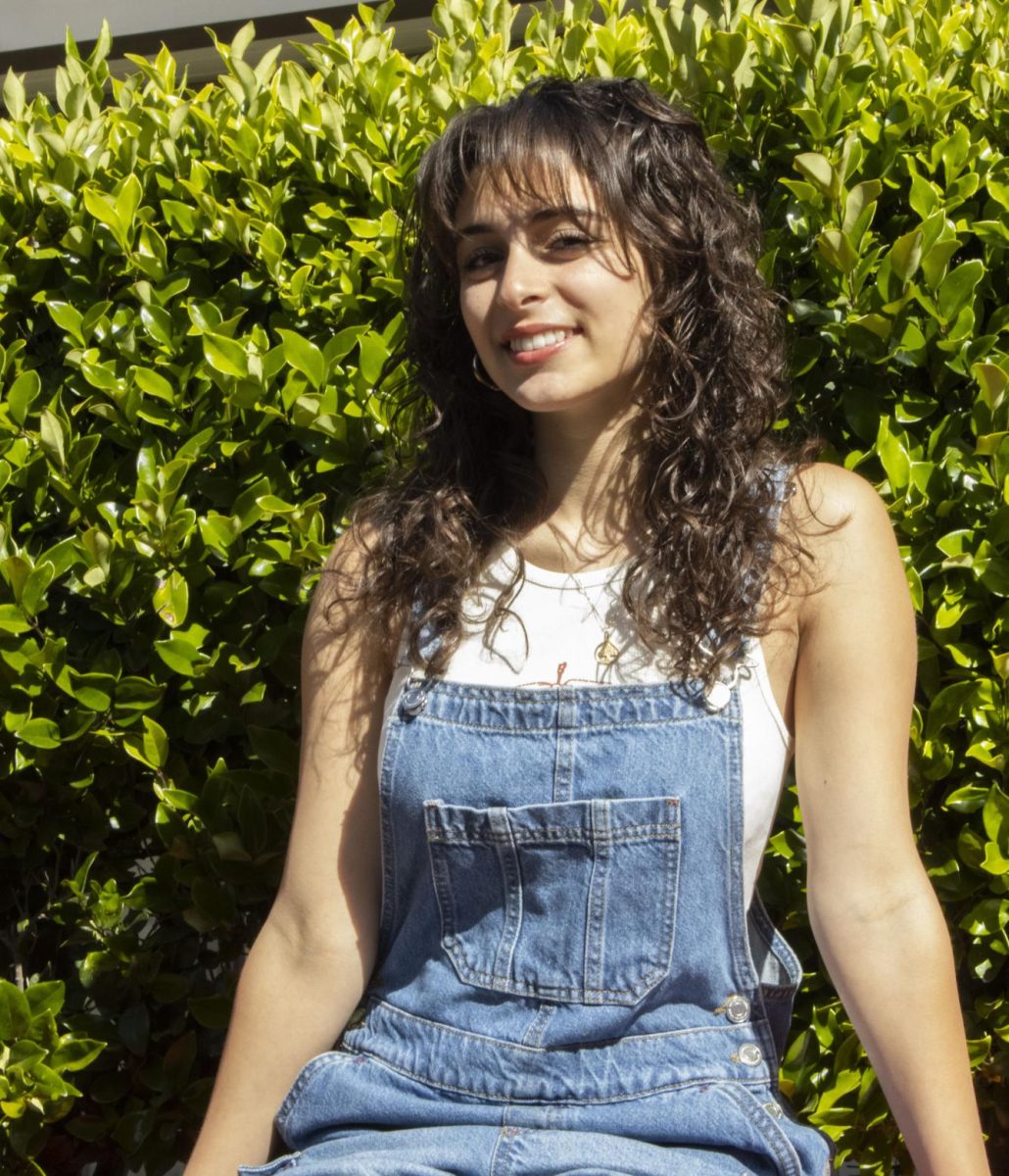 Mariam Kubursi: Songwriting and singing