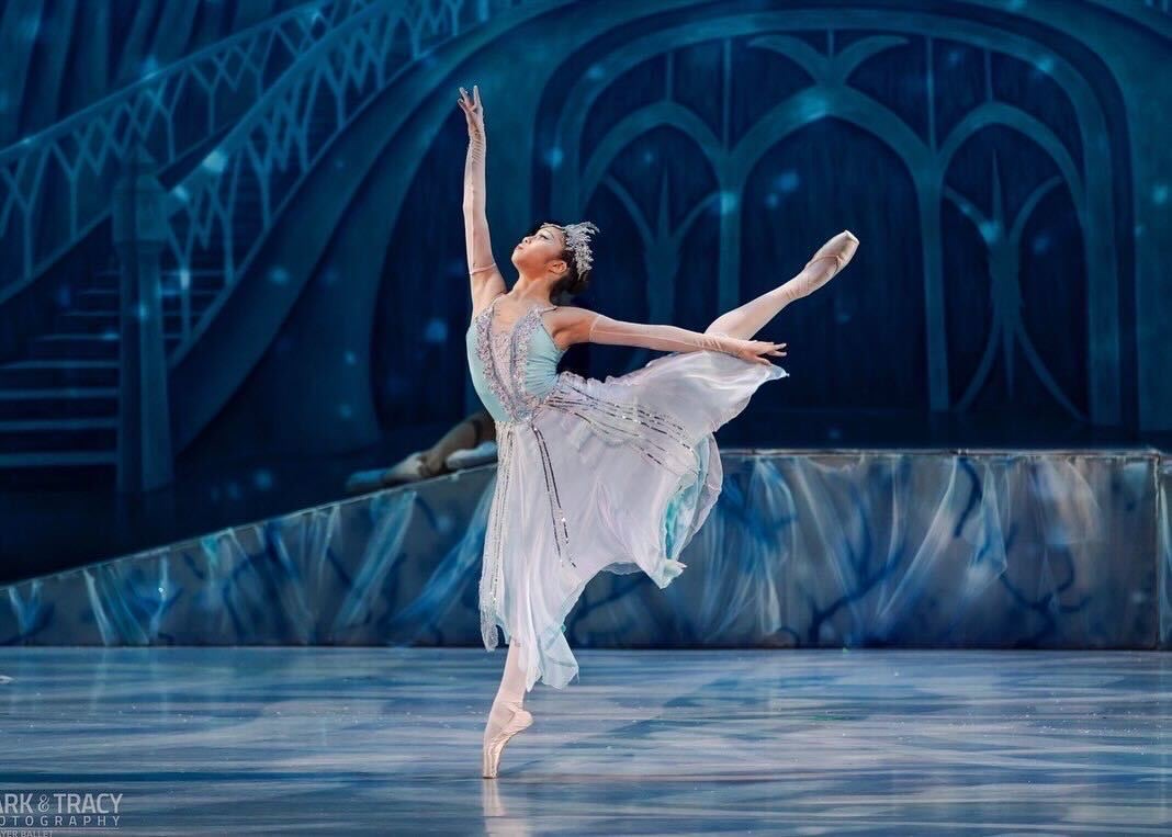 Former Gunn student sophomore Jaslyn Kwan: Ballet