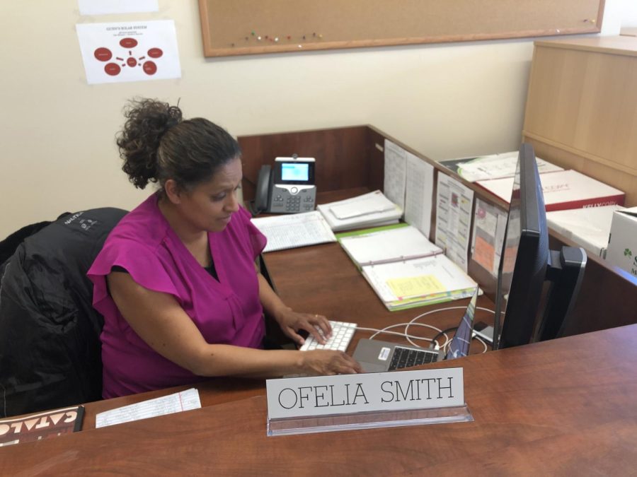 Ofelia Smith